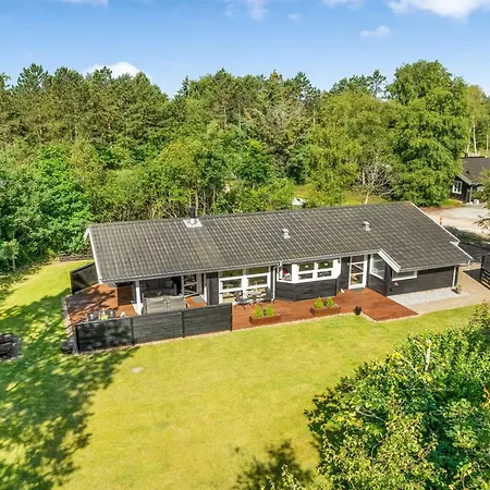 度假居 Arny - 1-5km From The Sea By Interhome *